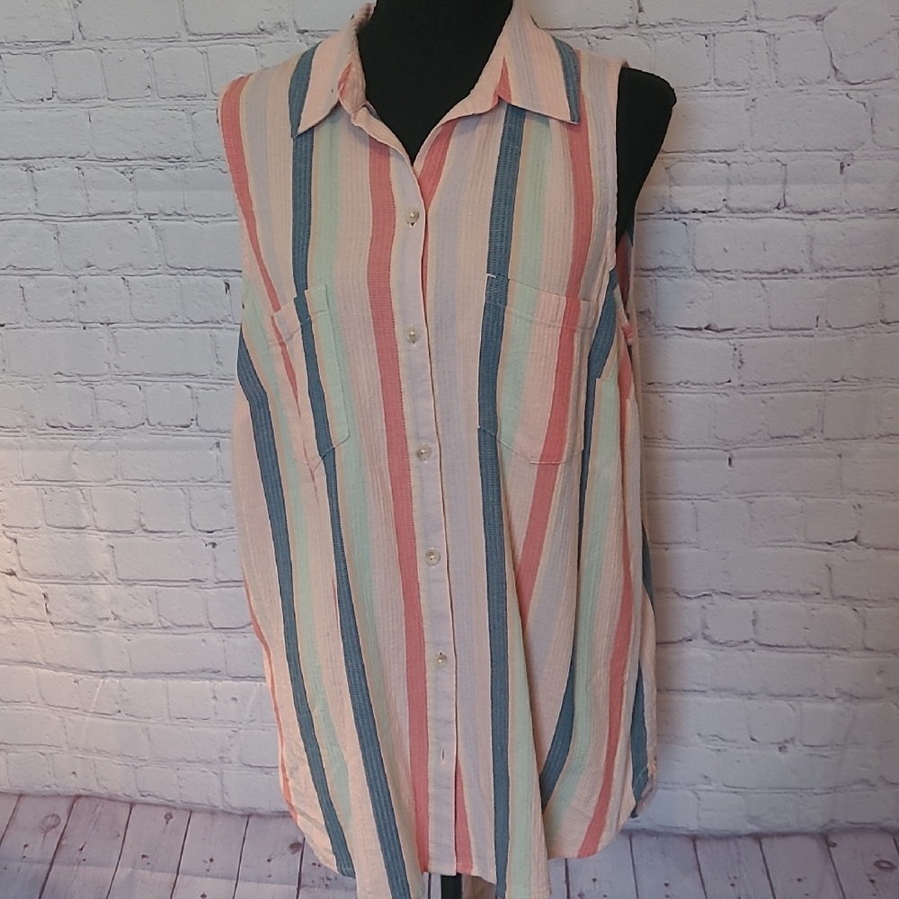 Sonoma Size Large Sleeveless Striped Top Button Front Cotton Blend
